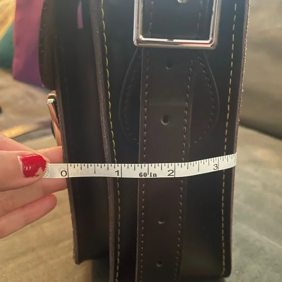 Chocolate Brown Leather Crossbody Messenger Bag, Like New - Picture 8 of 9